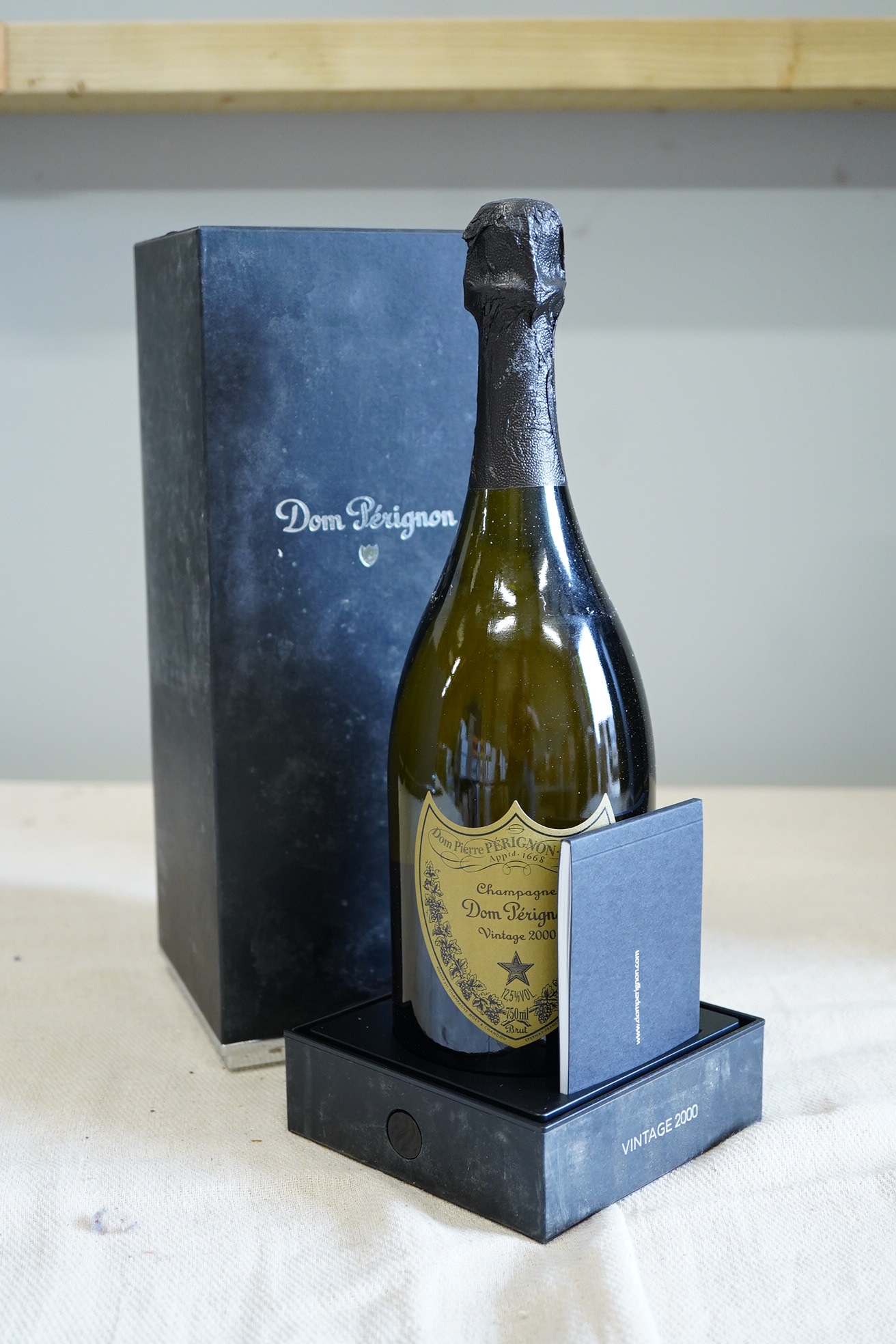 Champagne: Dom Perignon, 2000